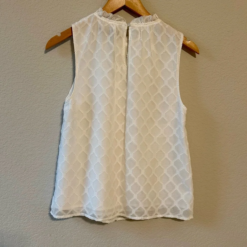 Banana Republic Sleeves Blouse -Women’s Size XS - Picture 2 of 3